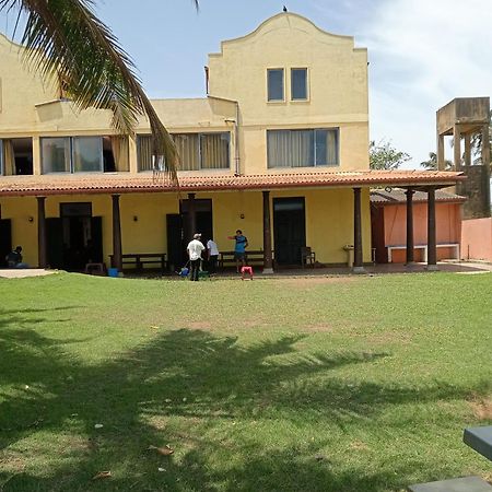 Olivia Bungalow Wattala Dış mekan fotoğraf